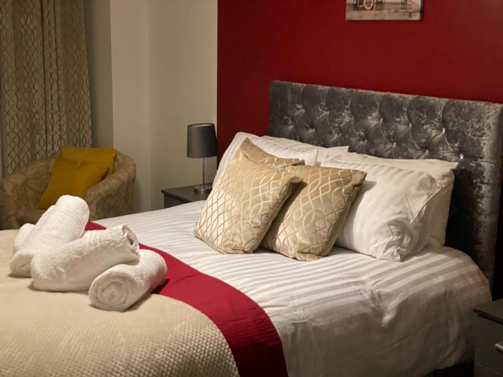 Spacious 1 Bed Relocation Apartment Free Parking, Brierley Hill Exteriör bild